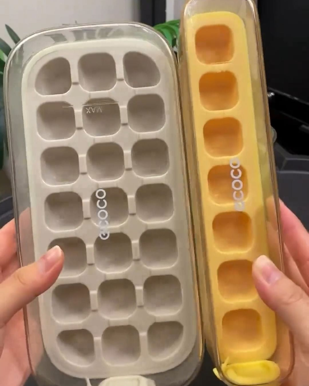 2pcs Ice Cube Maker Tray Box